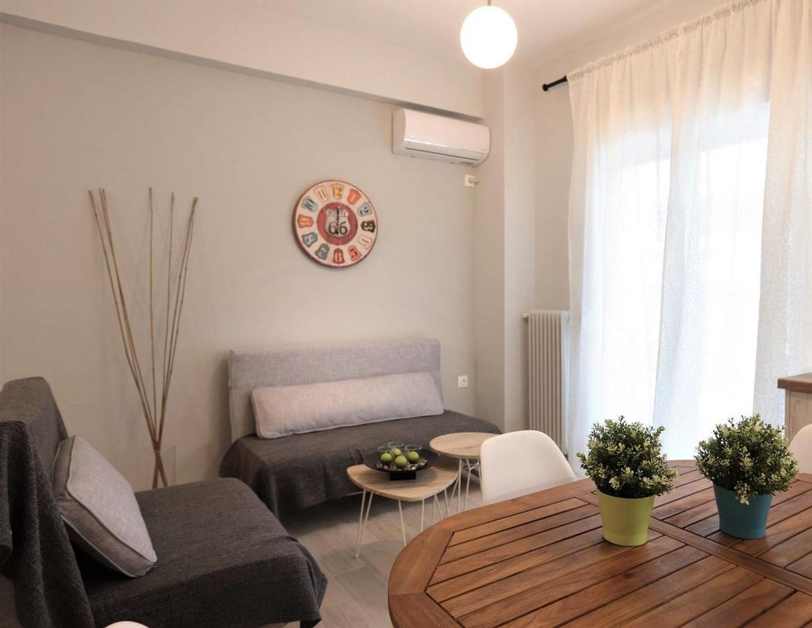 Pale Coloured Apt In Athens Historic Centre Extérieur photo